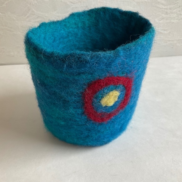 Felted Wool Cup Insulator Cuff Blue Multi Handcrafted - Picture 1 of 3